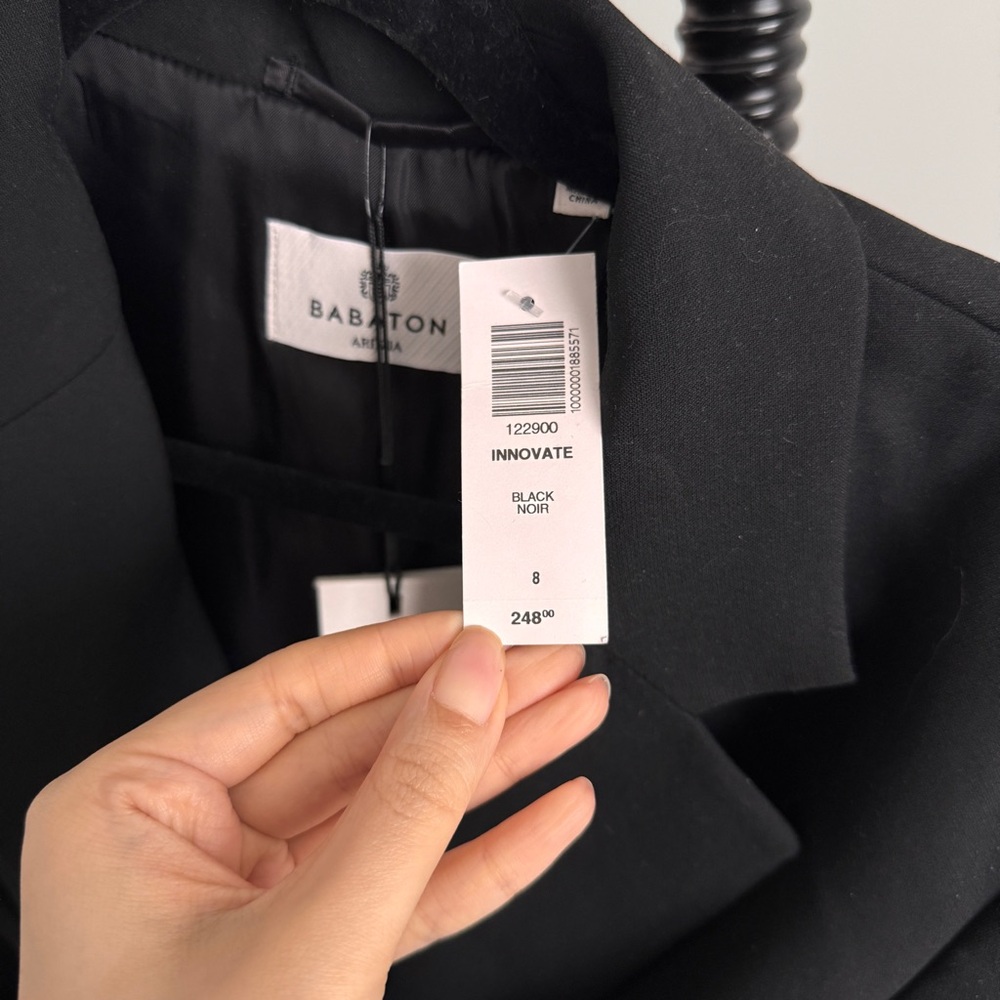 Aritzia Babaton Innovate Blazer - Picture 3 of 4